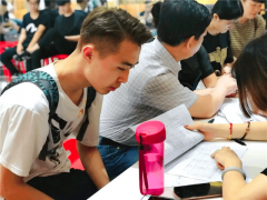 <strong>确保飞翔过程中的不变性和平安性</strong>